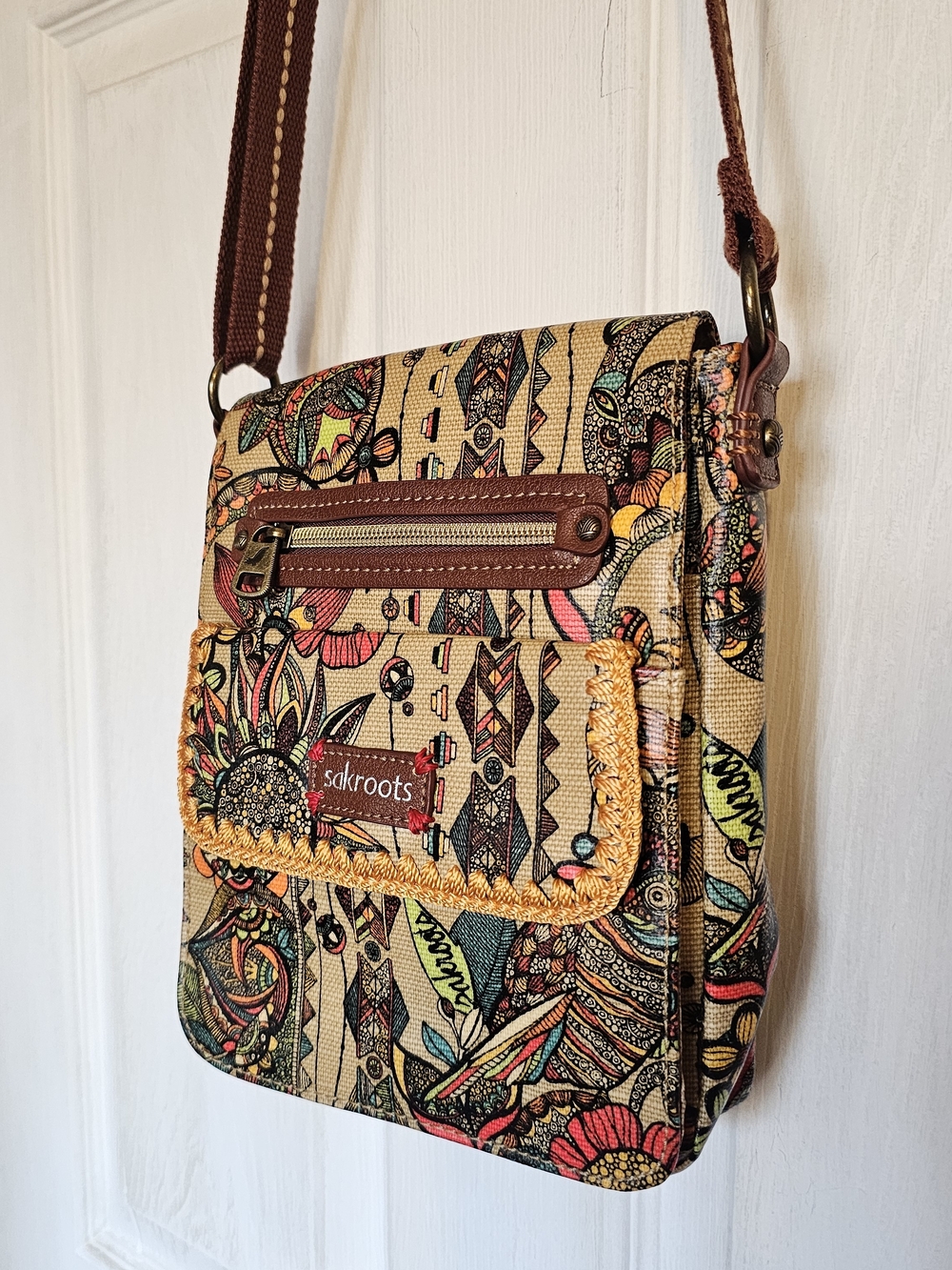 Sakroots Printed Crossbody Bag • Boho Pattern • Organizer Style
